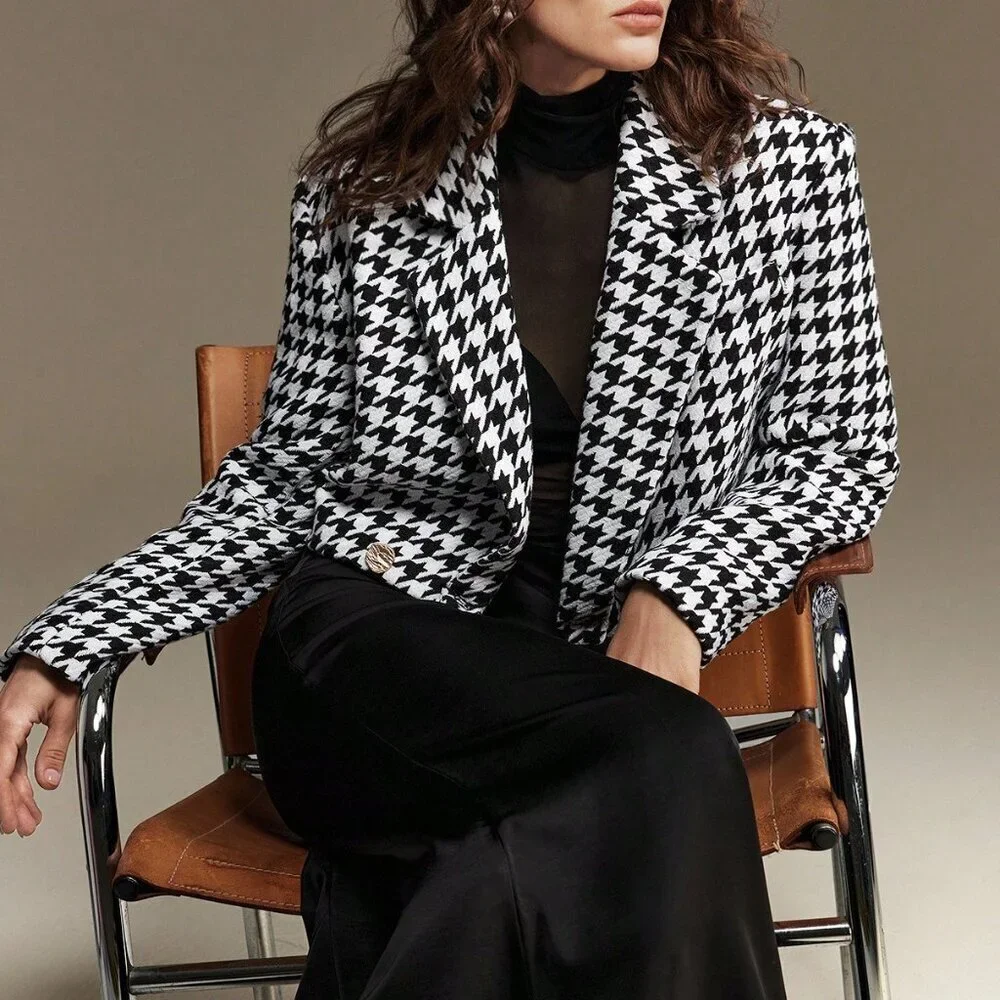 Black And White Elegant Women's Blazer Jacket